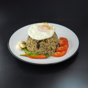 Tea Leaf Salad with Rice